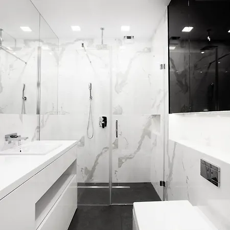 Baltiq Plaza Apartment