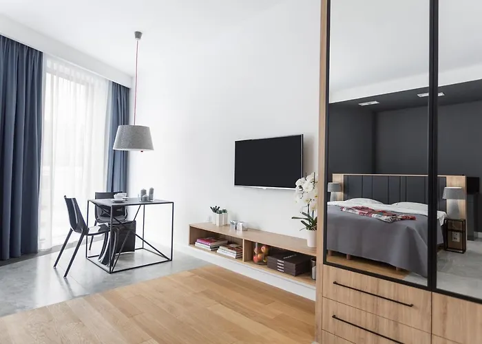 Baltiq Plaza Apartamento *